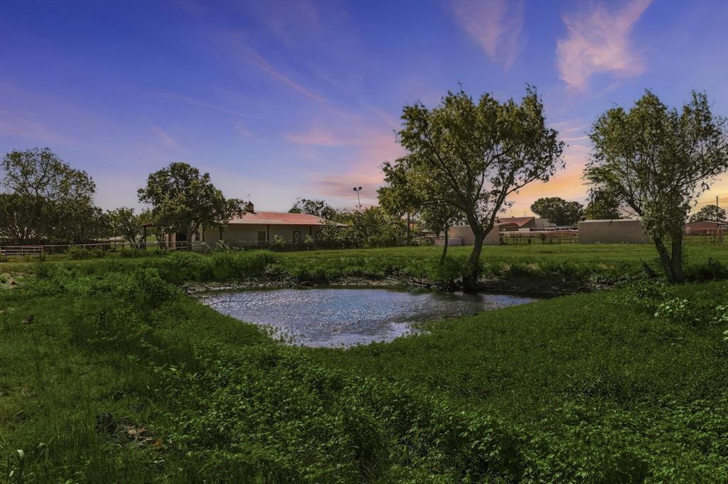 10138 Terrace Road Sanger, TX 76266 - Photo 4 of 39 Gallery Image 4