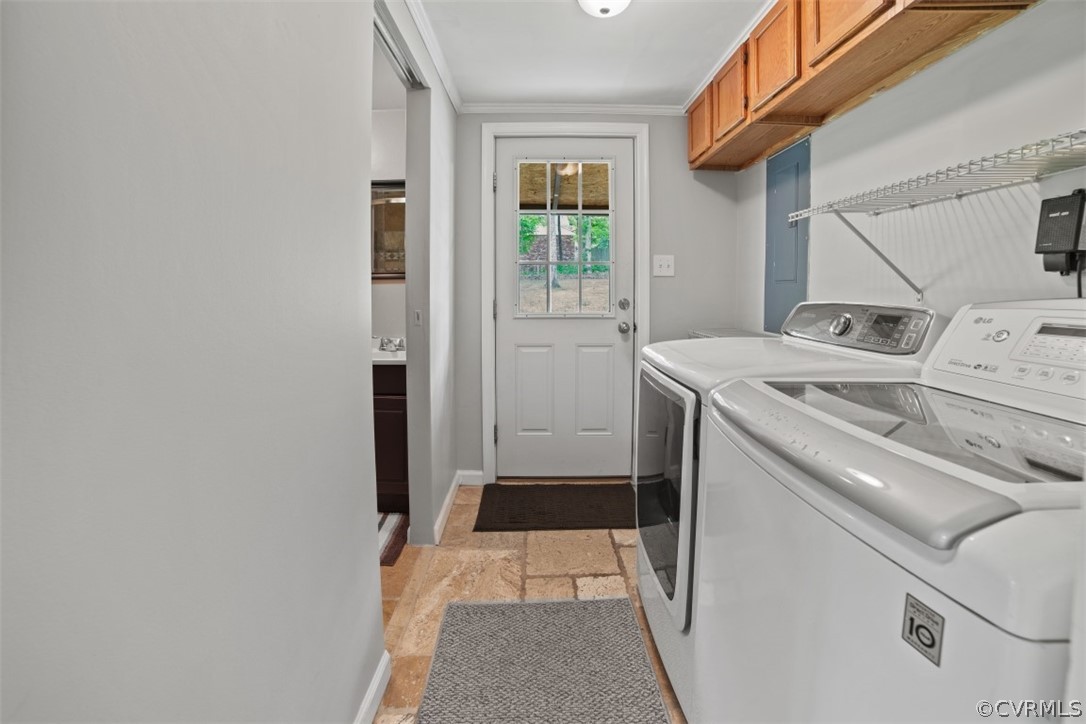 11901 West Petty Road Midlothian, VA 23113 - Photo 13 of 24 a utility room with dryer and washer