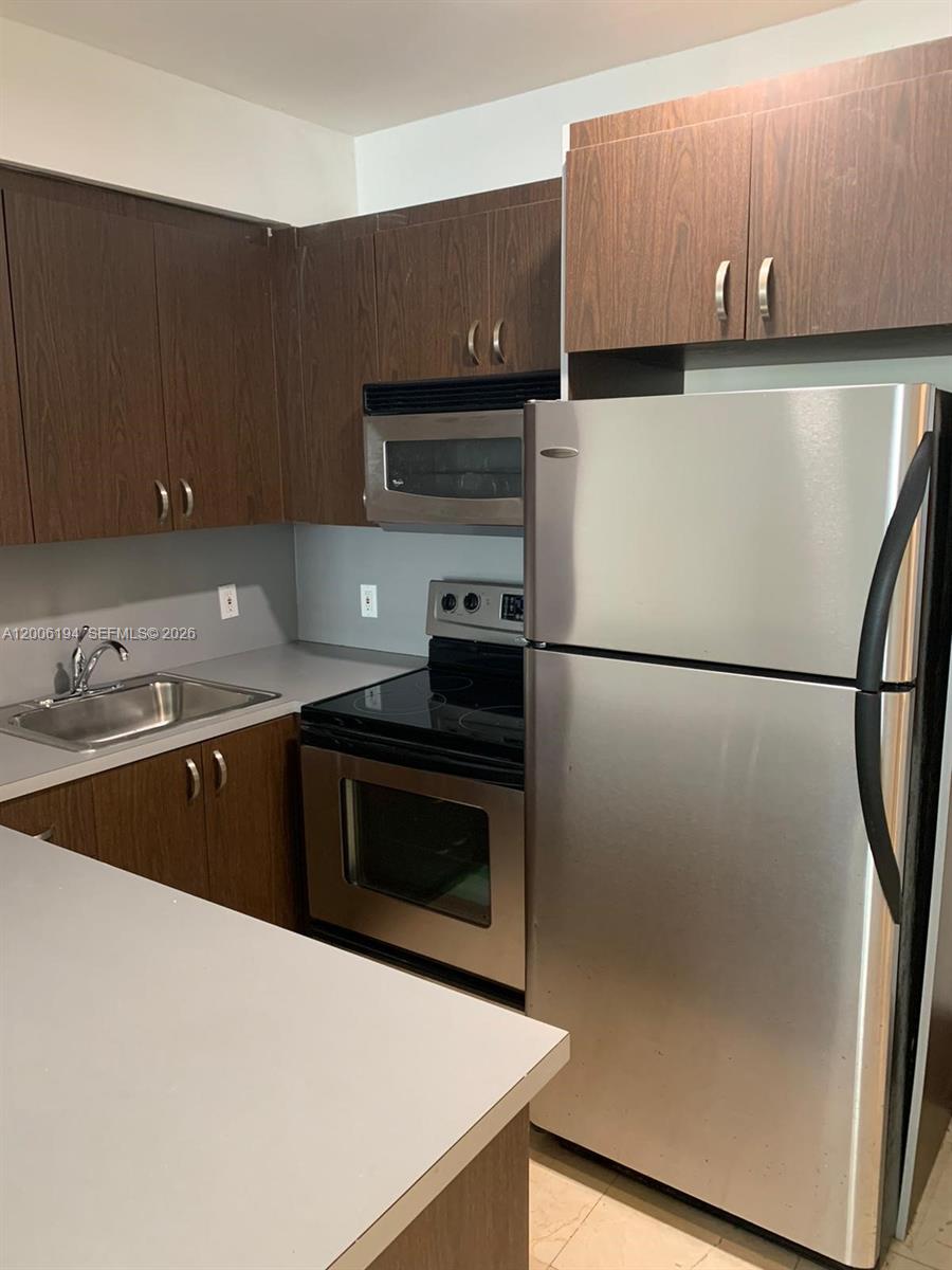 551 Northeast 62nd Street, Unit 6 Miami, FL 33138 - Photo 4 of 16