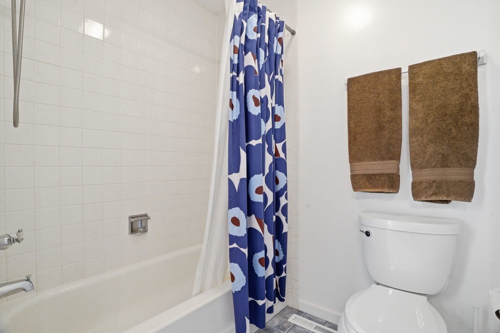 330 Indian Ridge Trail Wauconda, IL 60084 - Photo 18 of 35