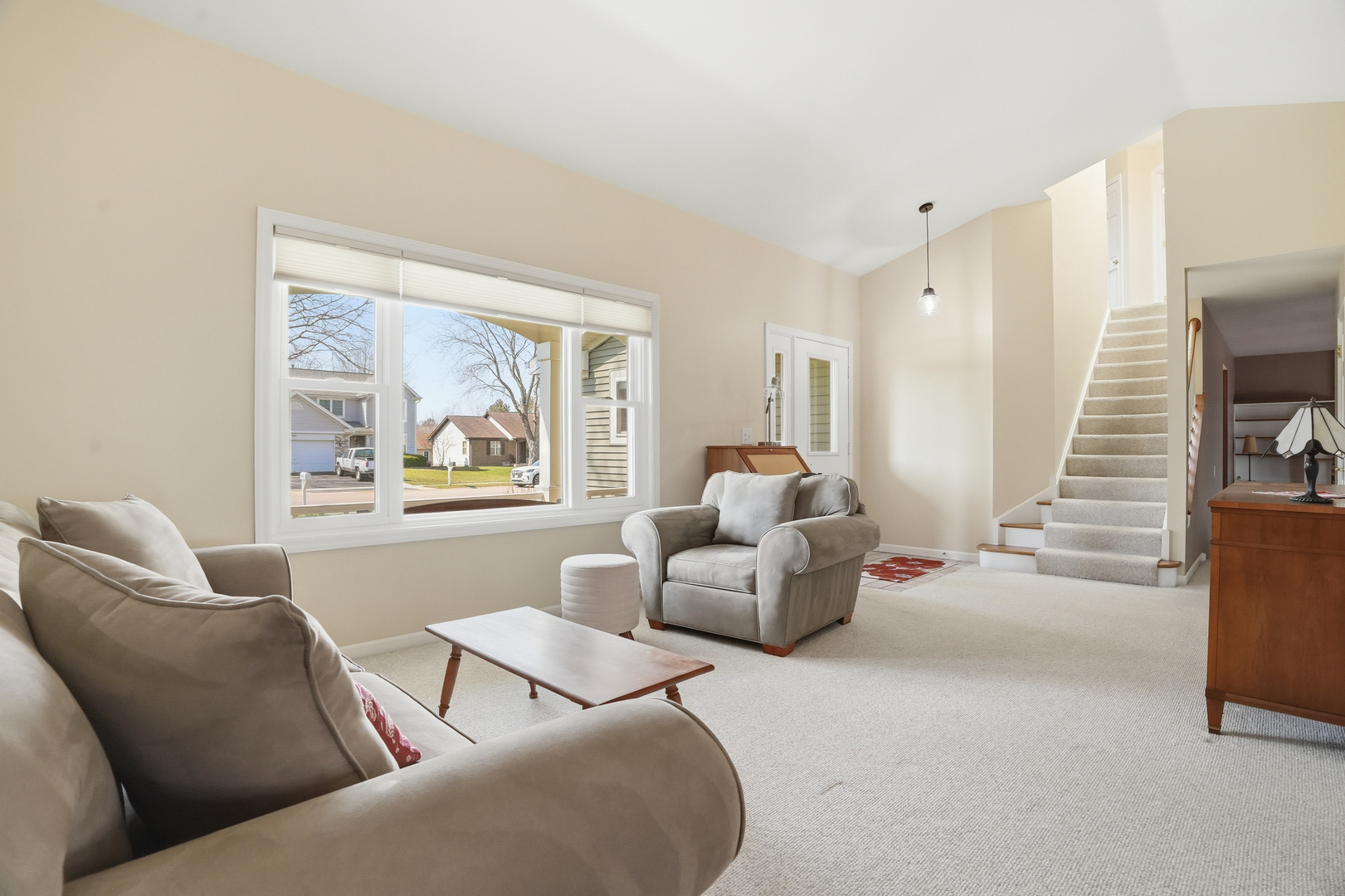 330 Indian Ridge Trail Wauconda, IL 60084 - Photo 6 of 35