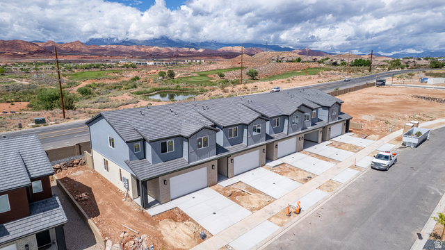 4013 Razor Drive, Unit 114 Washington, UT 84780 - Photo 16 of 22 Exterior of Building 18