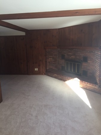 7 North Common Road Westminster, MA 01473 - Photo 5 of 16 Gallery Image 5