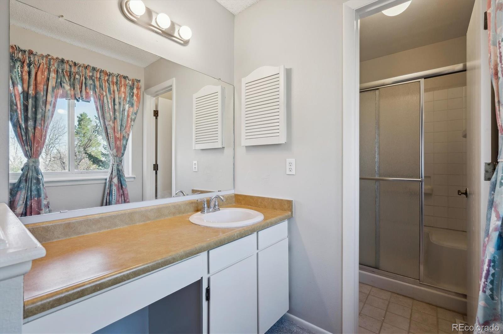 19322 East Eldorado Drive Aurora, CO 80013 - Photo 21 of 35