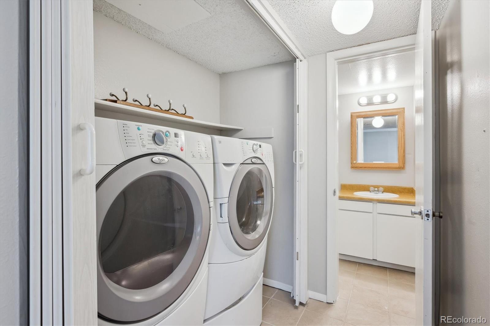 19322 East Eldorado Drive Aurora, CO 80013 - Photo 25 of 35