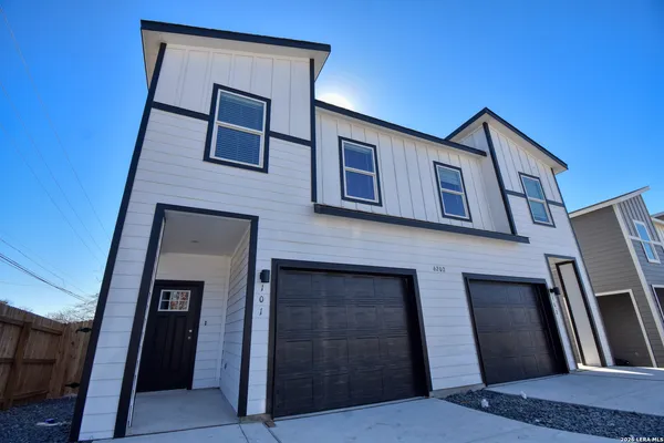 $1,650 | 6202 Oakland Ridge, Unit 101, San Antonio, TX 78238
