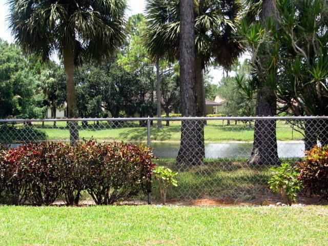 6150 Woodbury Road Boca Raton, FL 33433 - Photo 23 of 27 IMG_5529