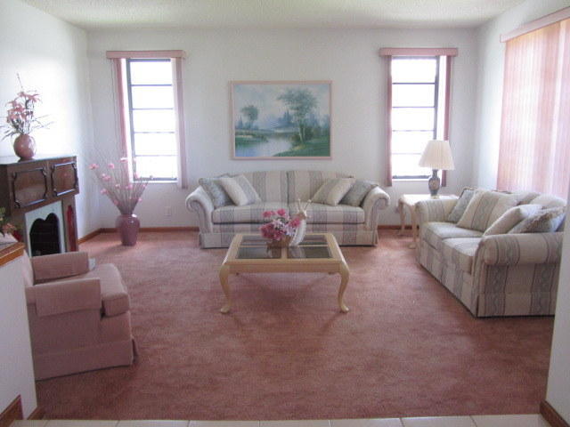 6150 Woodbury Road Boca Raton, FL 33433 - Photo 3 of 27 IMG_5459