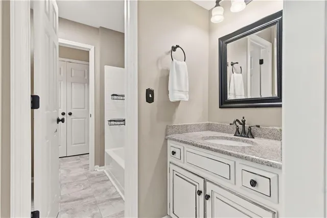 $665,000 | 16009 Ash Street, Overland Park, KS 66085