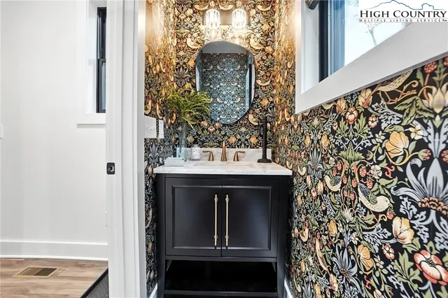 $1,799,000 | 727 Riverwind Drive, Lansing, NC 28643