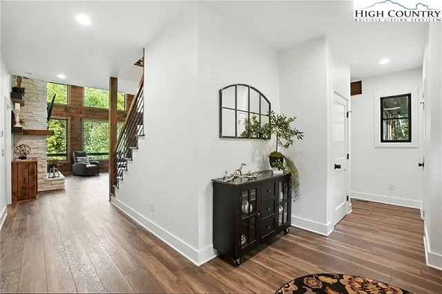 $1,799,000 | 727 Riverwind Drive, Lansing, NC 28643