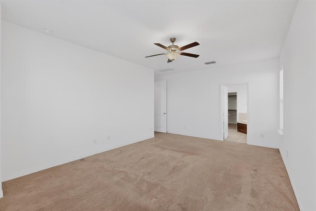 2249 English Ivy Road Frisco, TX 75033 - Photo 15 of 40