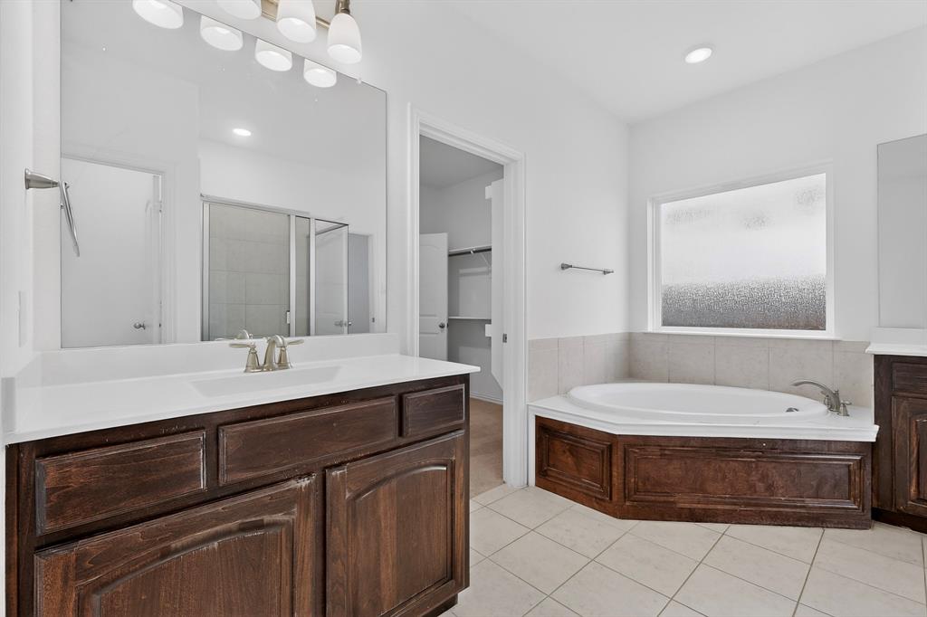 2249 English Ivy Road Frisco, TX 75033 - Photo 17 of 40