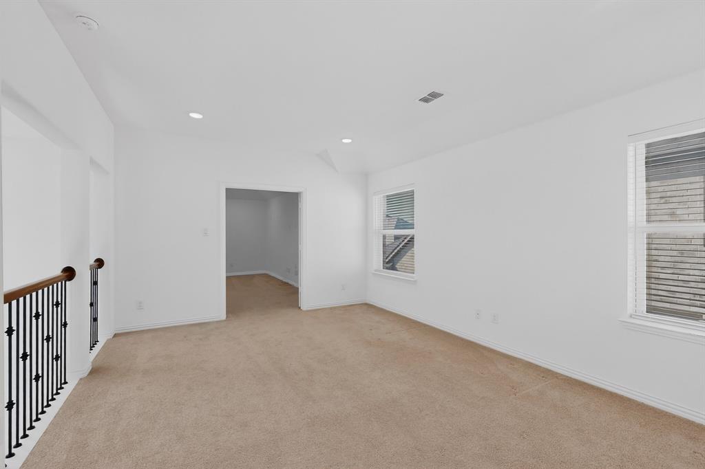 2249 English Ivy Road Frisco, TX 75033 - Photo 32 of 40