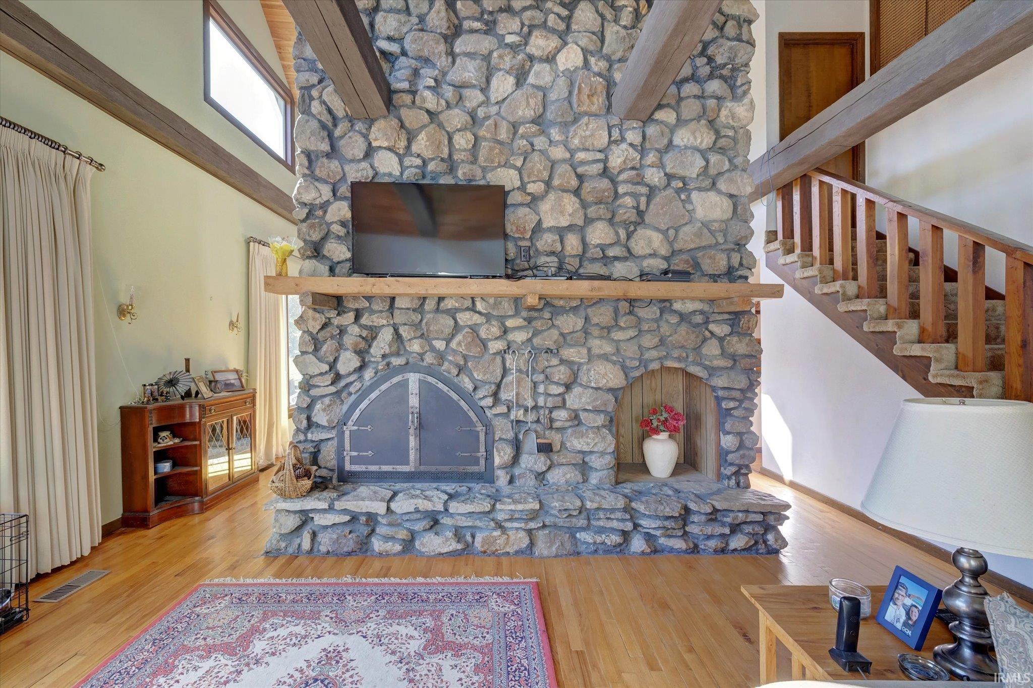 8568 Neill Road Bloomfield, IN 47424 - Photo 4 of 36