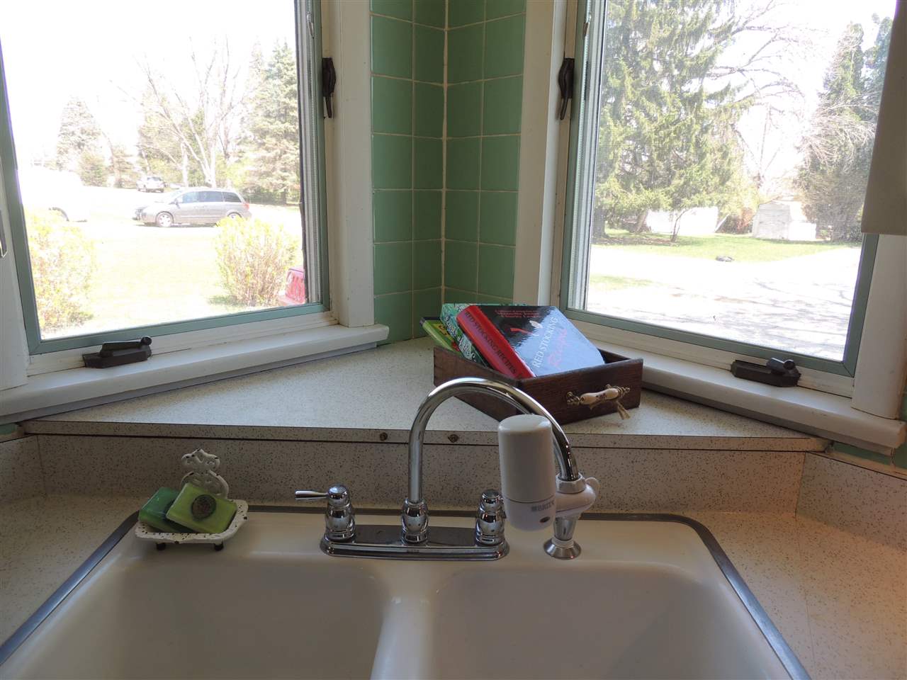 803 Halsted Road Rockford, IL 61103 - Photo 17 of 22 Gallery Image 17