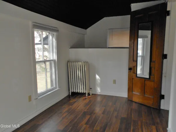 $1,845 | 8 5th Avenue, Unit 2, Saratoga Springs, NY 12866