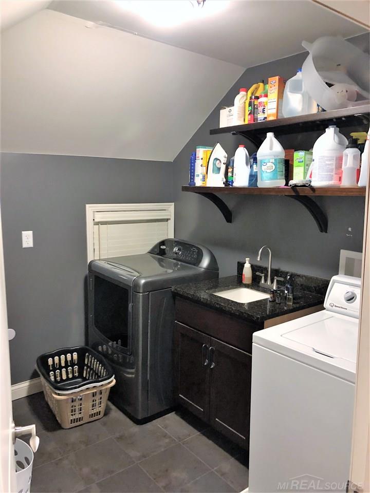 2395 Booth Road Deckerville, MI 48427 - Photo 10 of 16