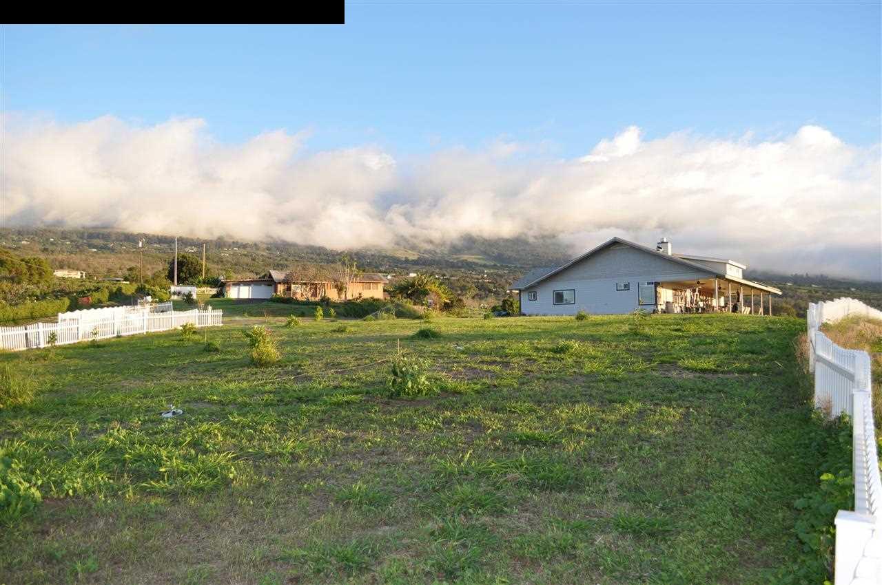 20 Pulehunui Road Kula, HI 96790 - Photo 22 of 30 a view of a house with a big yard