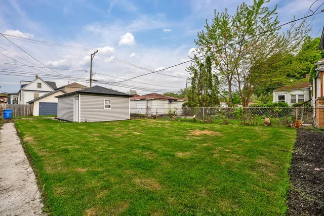 $289,926 | 8449 South Euclid Avenue, Chicago, IL 60617