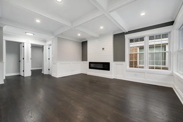 $289,926 | 8449 South Euclid Avenue, Chicago, IL 60617