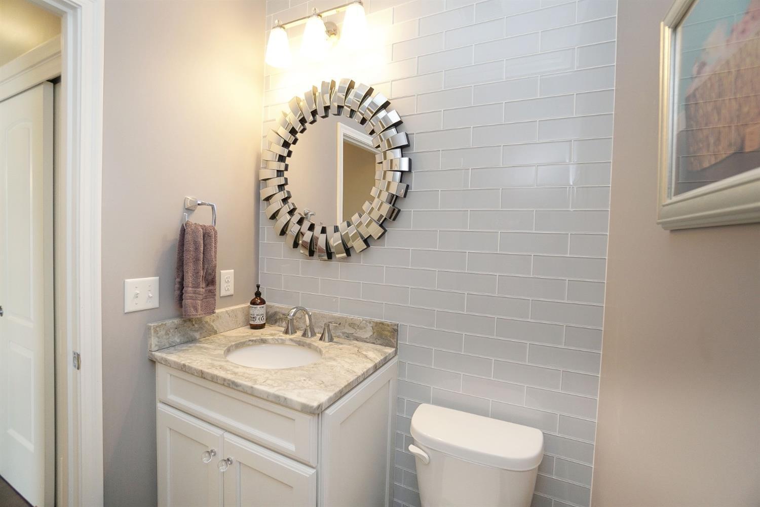 3659 Brotherton Road Cincinnati, OH 45209 - Photo 11 of 28 Gallery Image 11