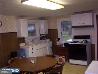 114 Risdon Street Mount Holly, NJ 08060 - Photo 7 of 12 Gallery Image 7