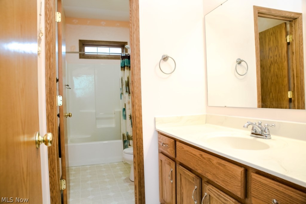 16535 Munn Road Chagrin Falls, OH 44023 - Photo 17 of 23 Gallery Image 17