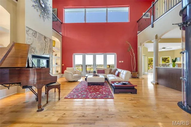 $1,817,000 | 265 Deer Run Lane, Eureka, MO 63025