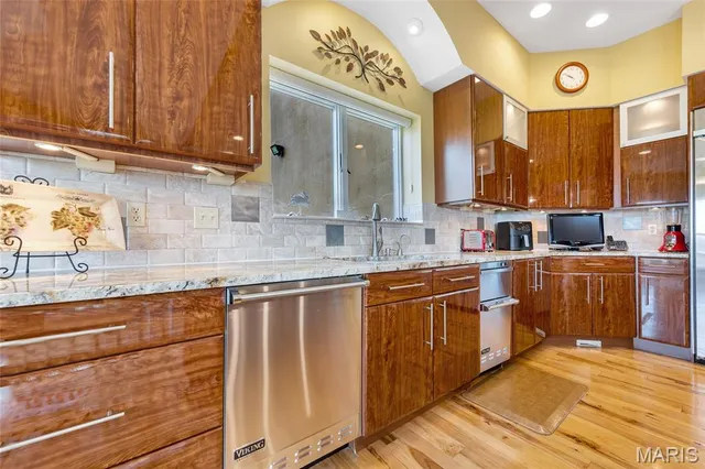 $1,817,000 | 265 Deer Run Lane, Eureka, MO 63025