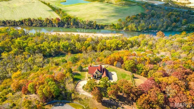$1,817,000 | 265 Deer Run Lane, Eureka, MO 63025