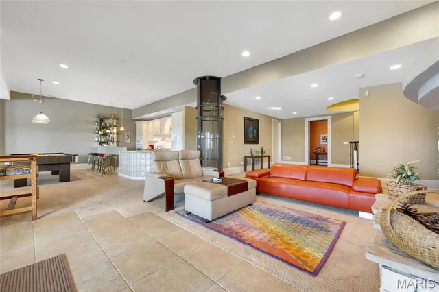 $1,817,000 | 265 Deer Run Lane, Eureka, MO 63025