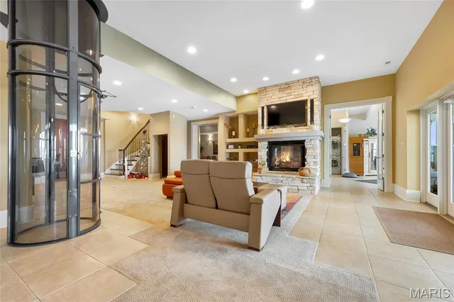 $1,817,000 | 265 Deer Run Lane, Eureka, MO 63025