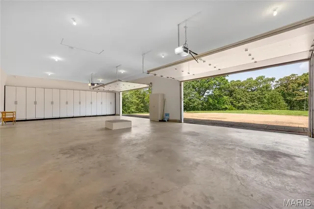 $1,817,000 | 265 Deer Run Lane, Eureka, MO 63025