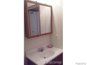 1576 O'Neil Circle Rochester Hills, MI 48307 - Photo 10 of 15