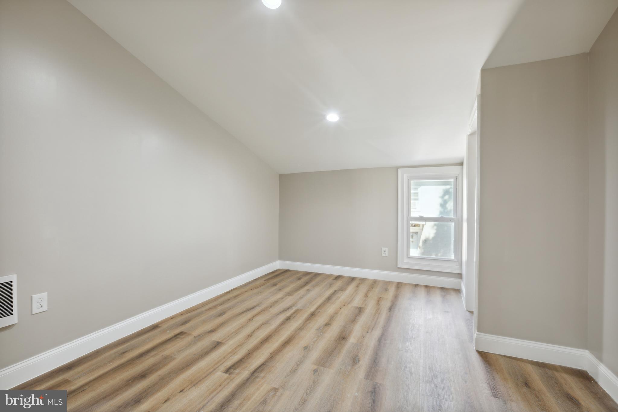 614 Minor Street Reading, PA 19602 - Photo 15 of 31