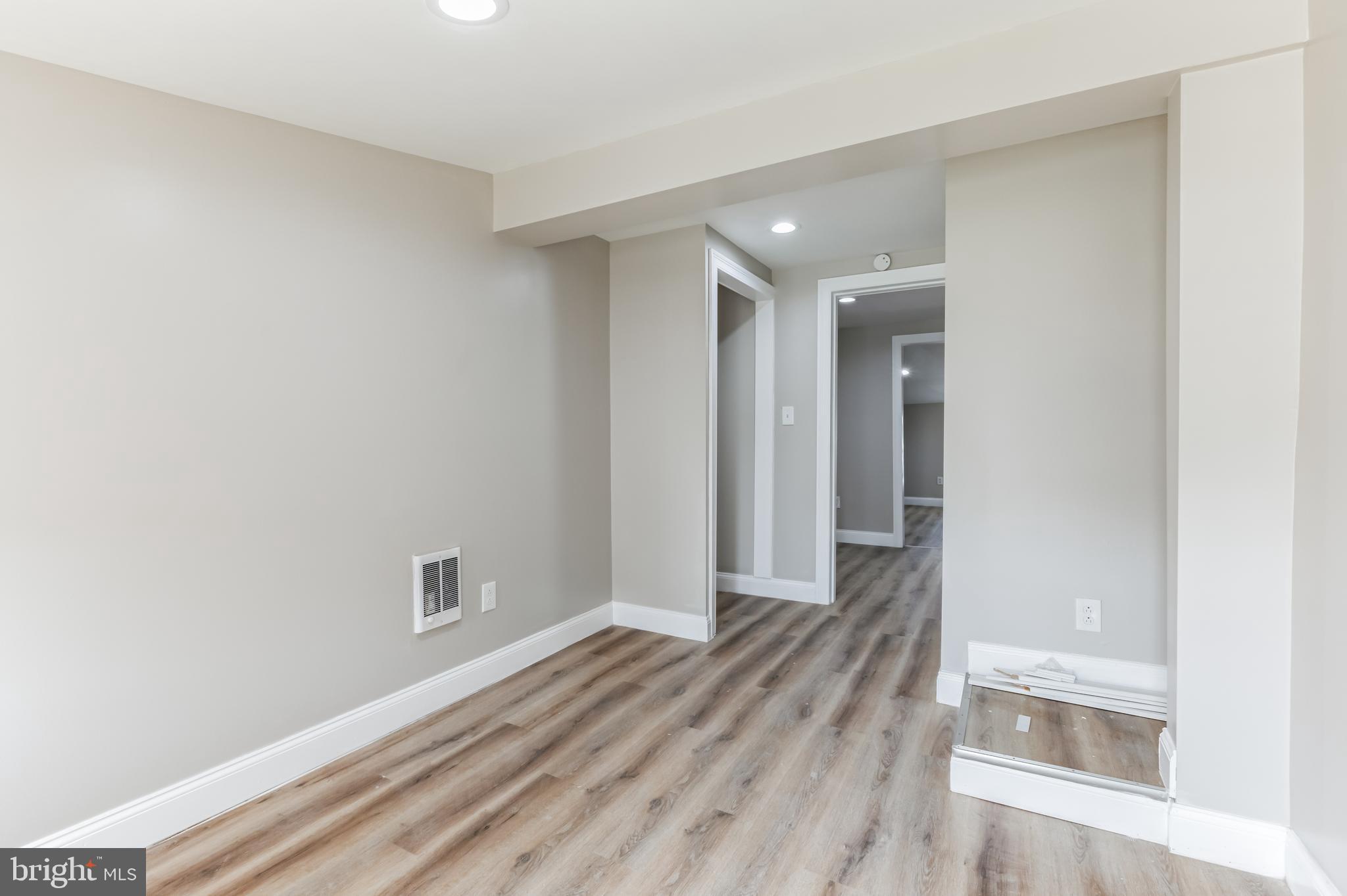 614 Minor Street Reading, PA 19602 - Photo 18 of 31