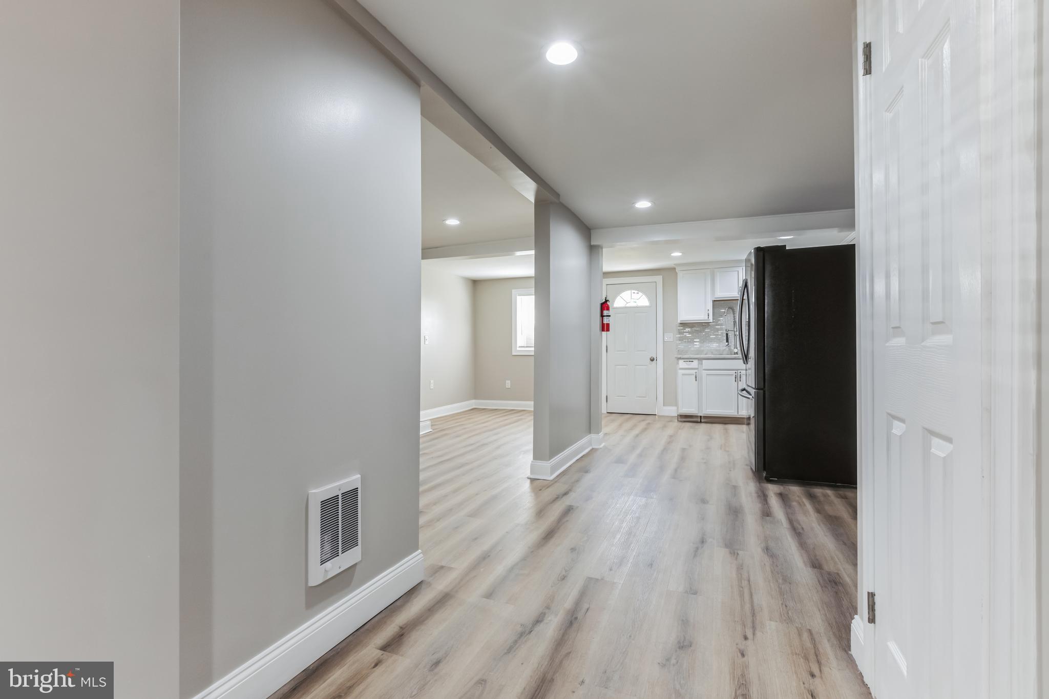 614 Minor Street Reading, PA 19602 - Photo 6 of 31