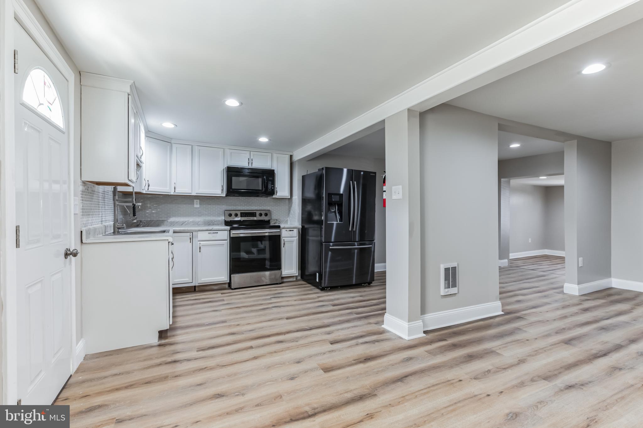 614 Minor Street Reading, PA 19602 - Photo 9 of 31