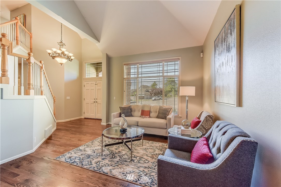 20411 28th Avenue Southeast Bothell, WA 98021 - Photo 3 of 24