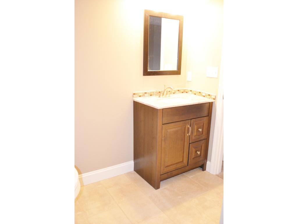 5 Union Street Derry, NH 03038 - Photo 10 of 15 Gallery Image 10