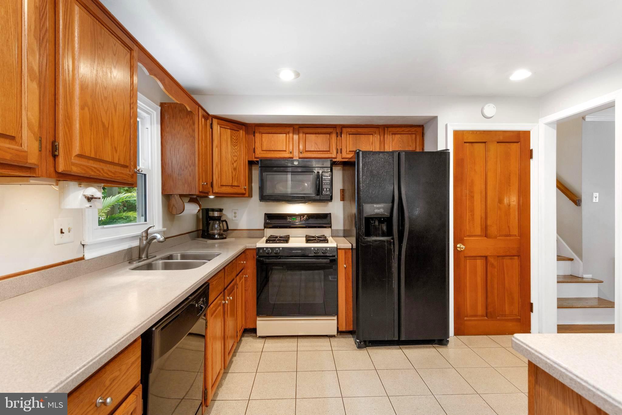 1467 St John Road Abington, PA 19001 - Photo 10 of 38 Gallery Image 10