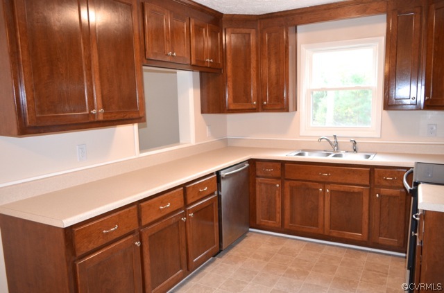 5007 Ruffin Road Prince George, VA 23875 - Photo 6 of 18 Gallery Image 6