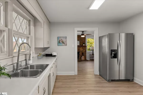 $215,000 | 224 Syphrit Road, Wellford, SC 29385