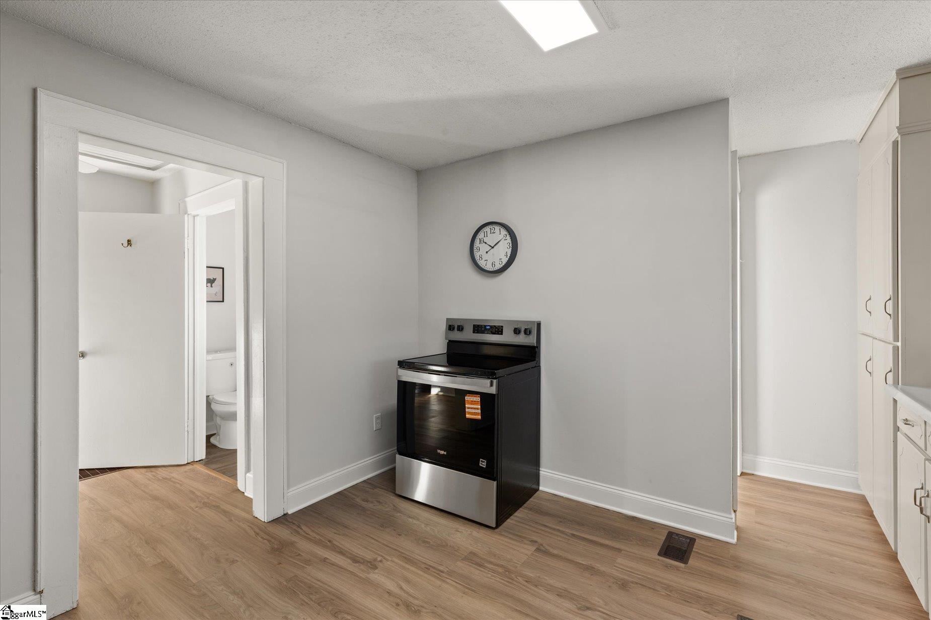 224 Syphrit Road Wellford, SC 29385 - Photo 20 of 44