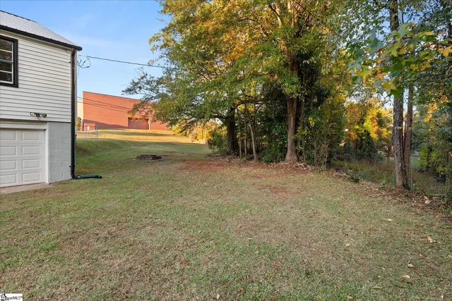 $249,000 | 224 Syphrit Road, Wellford, SC 29385