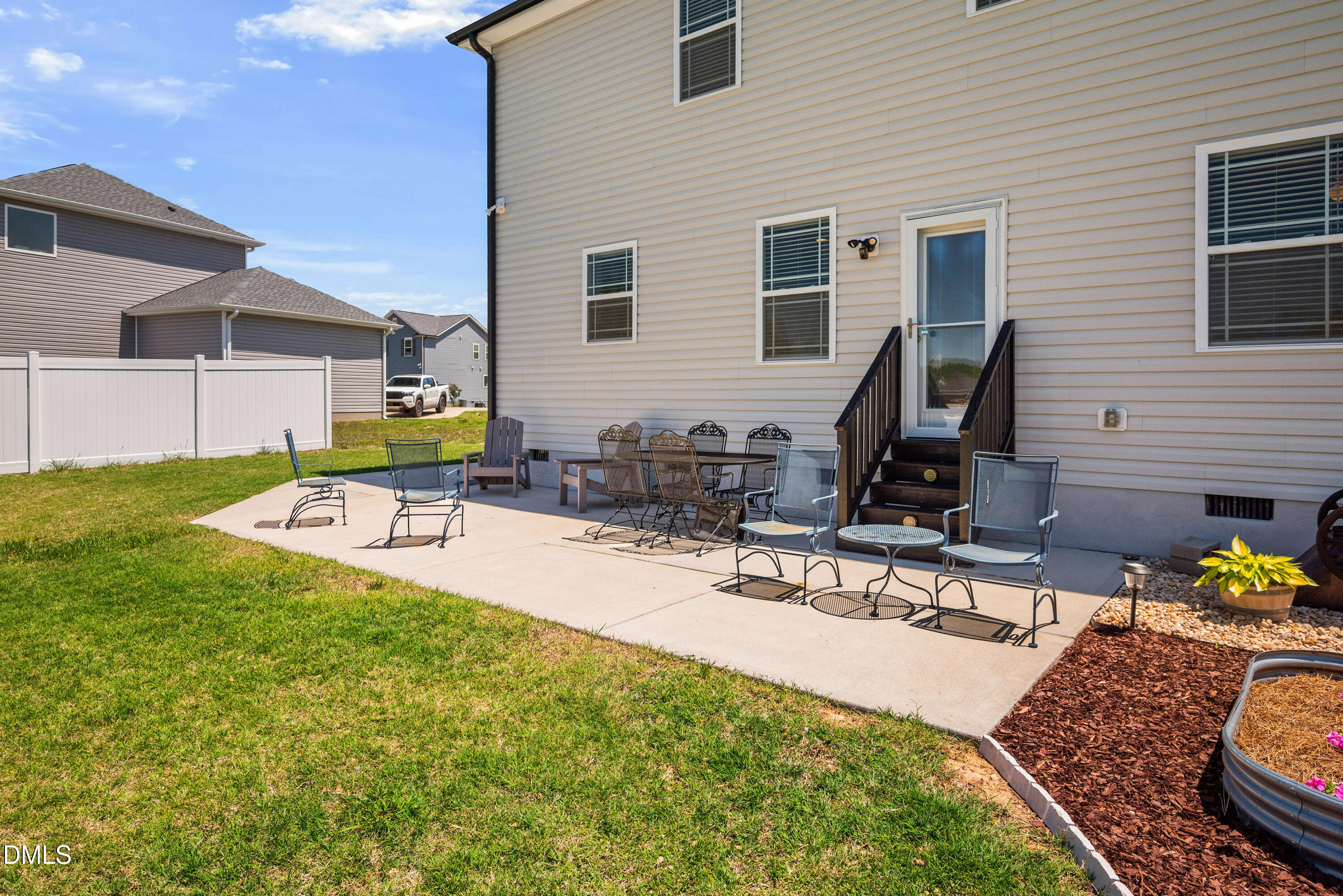 54 Aylebury Ridge Zebulon, NC 27597 - Photo 12 of 76