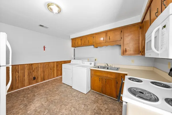 $795 | 758 Bancroft Circle, Unit C, Clarksville, TN 37042