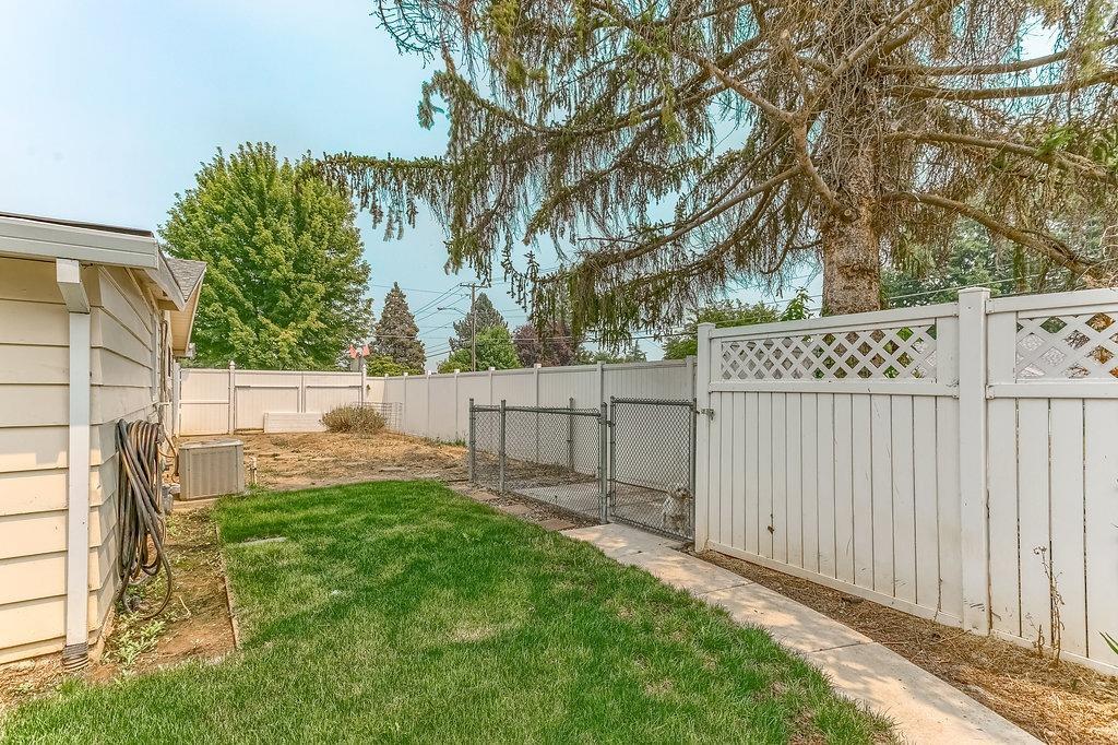 100 Windsor Way Central Point, OR 97502 - Photo 24 of 33 Additional Photo