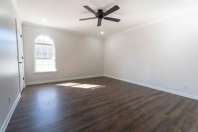 $249,900 | 1702 Chestnut Oak Drive, Unit 83, Dalton, GA 30721